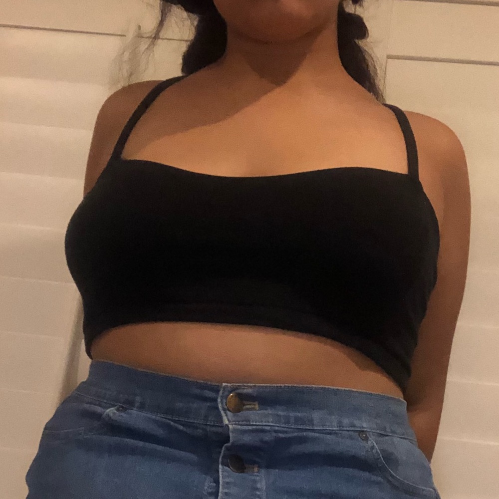 Black crop top